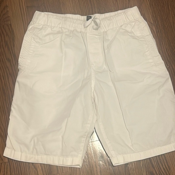 Ralph Lauren, Boys, White Shorts With Back Pockets, Size 14-16 - Picture 1 of 5